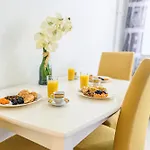 Beautiful Cozy Studio Close To City Center