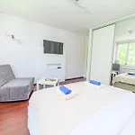 Beautiful Cozy Studio Close To City Center