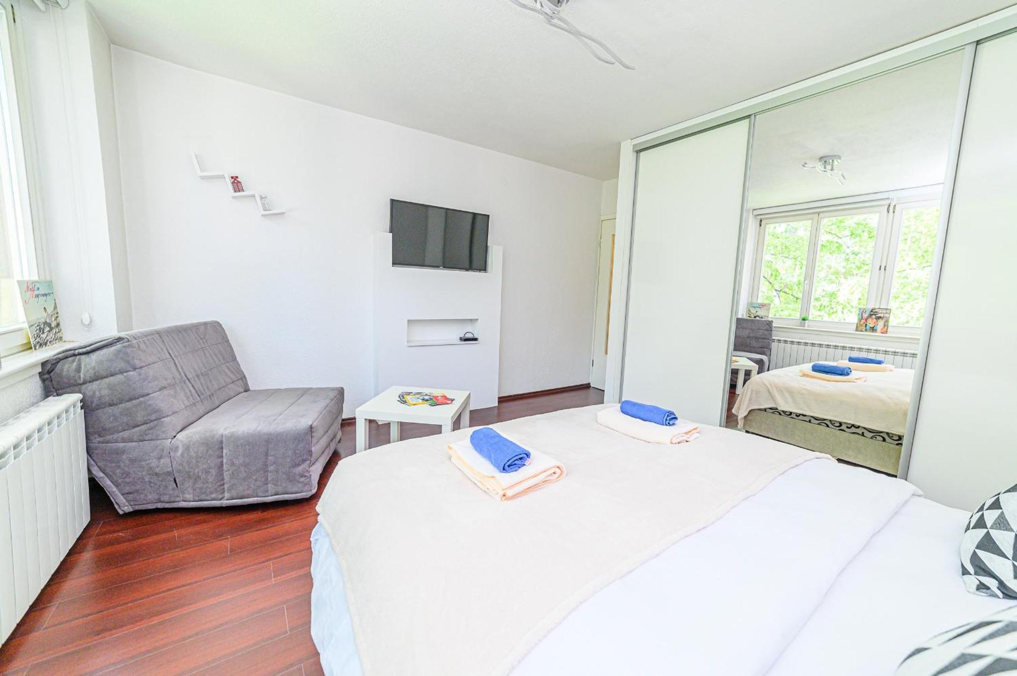 Beautiful Cozy Close To Center Apartman *